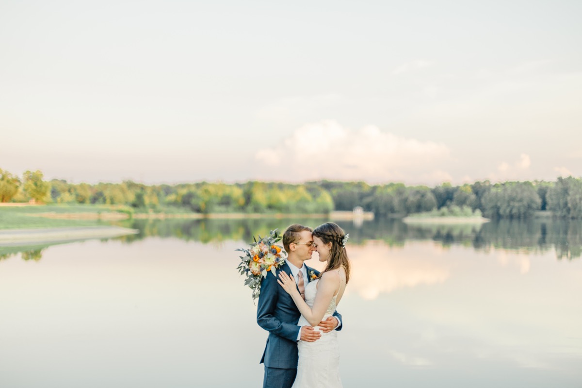 Colorful Cincinnati Wedding at Lake Lyndsay | Catherine Milliron Photography | Ohio and Destination Fine Art Wedding Photographer